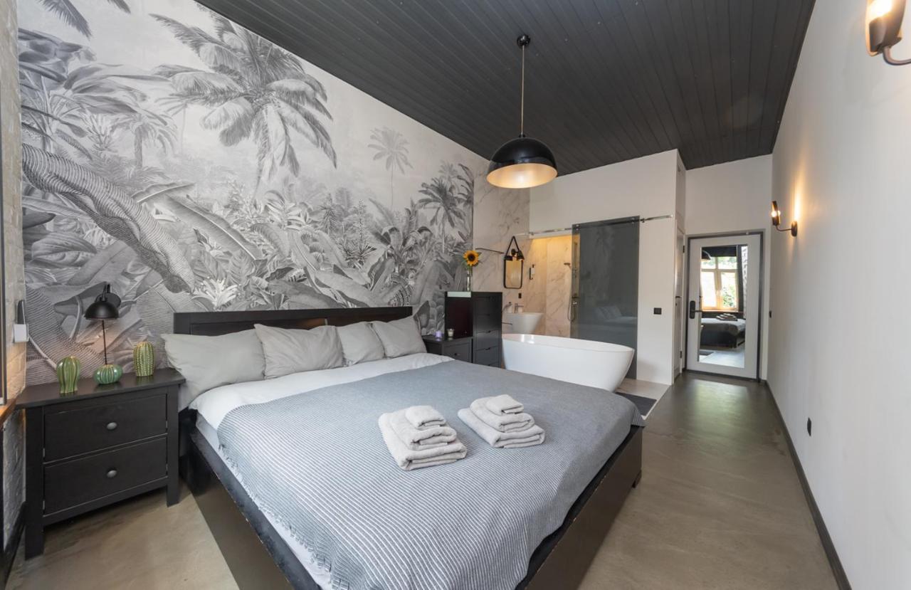 Apart Hotel On Zoloti Vorota Kiev Extérieur photo