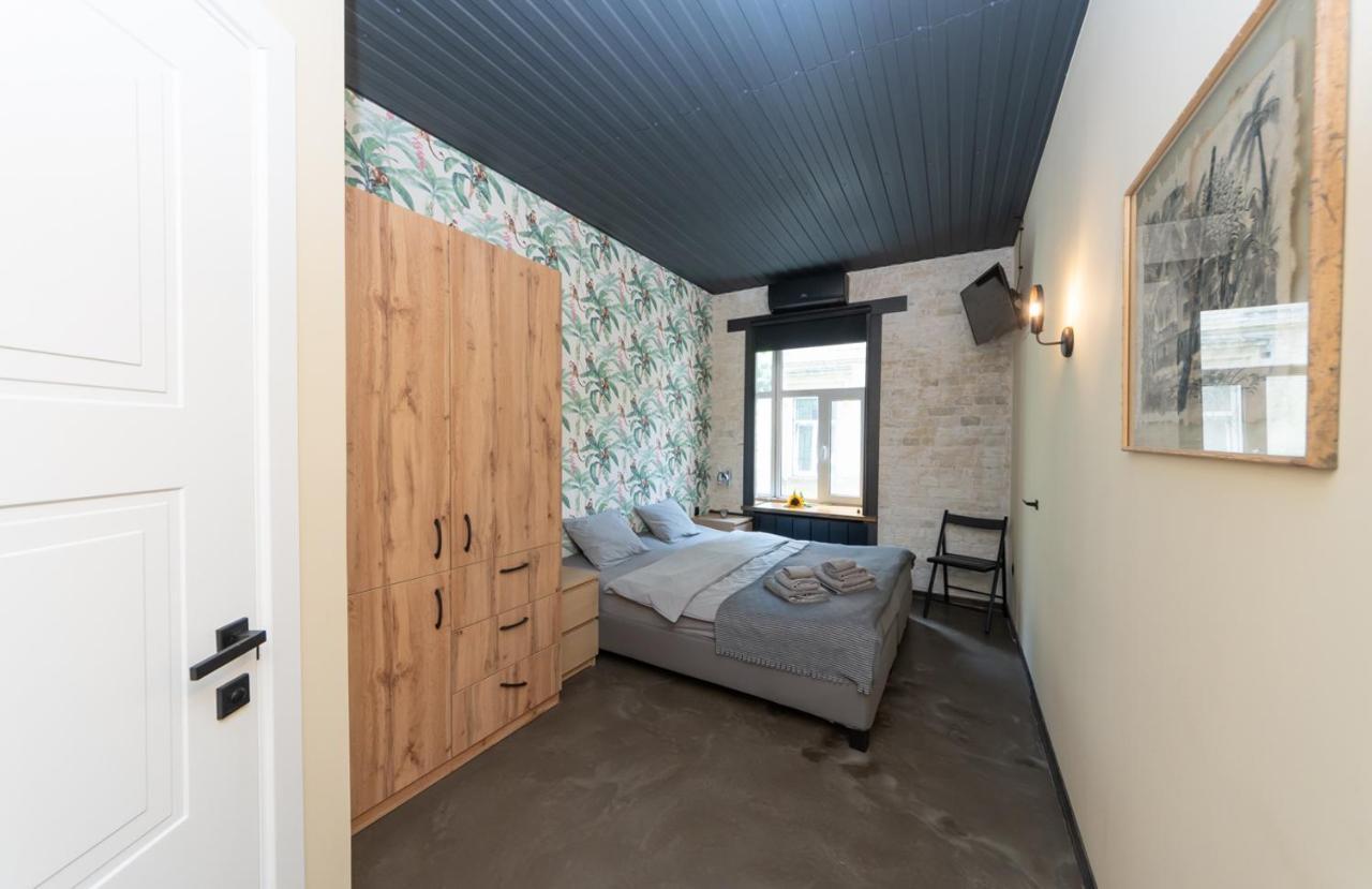 Apart Hotel On Zoloti Vorota Kiev Extérieur photo